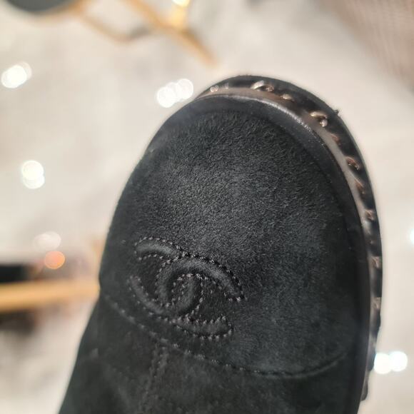 Chanel 2010 Interlocking CC Logo Black Suede Sock Boots Sz.40 - Picture 11 of 11